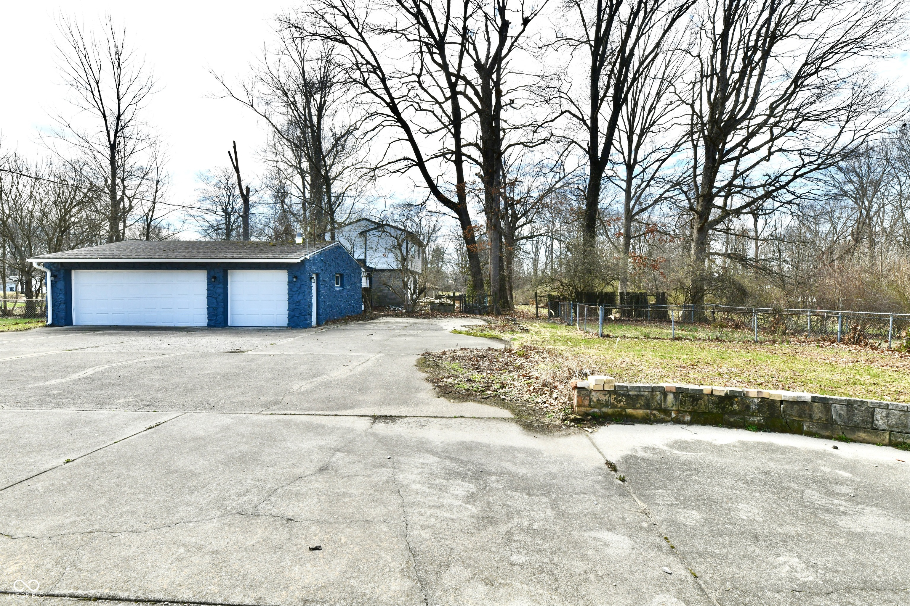 3735 Marrison Place Indianapolis, IN 46205 - Photo 36 of 41