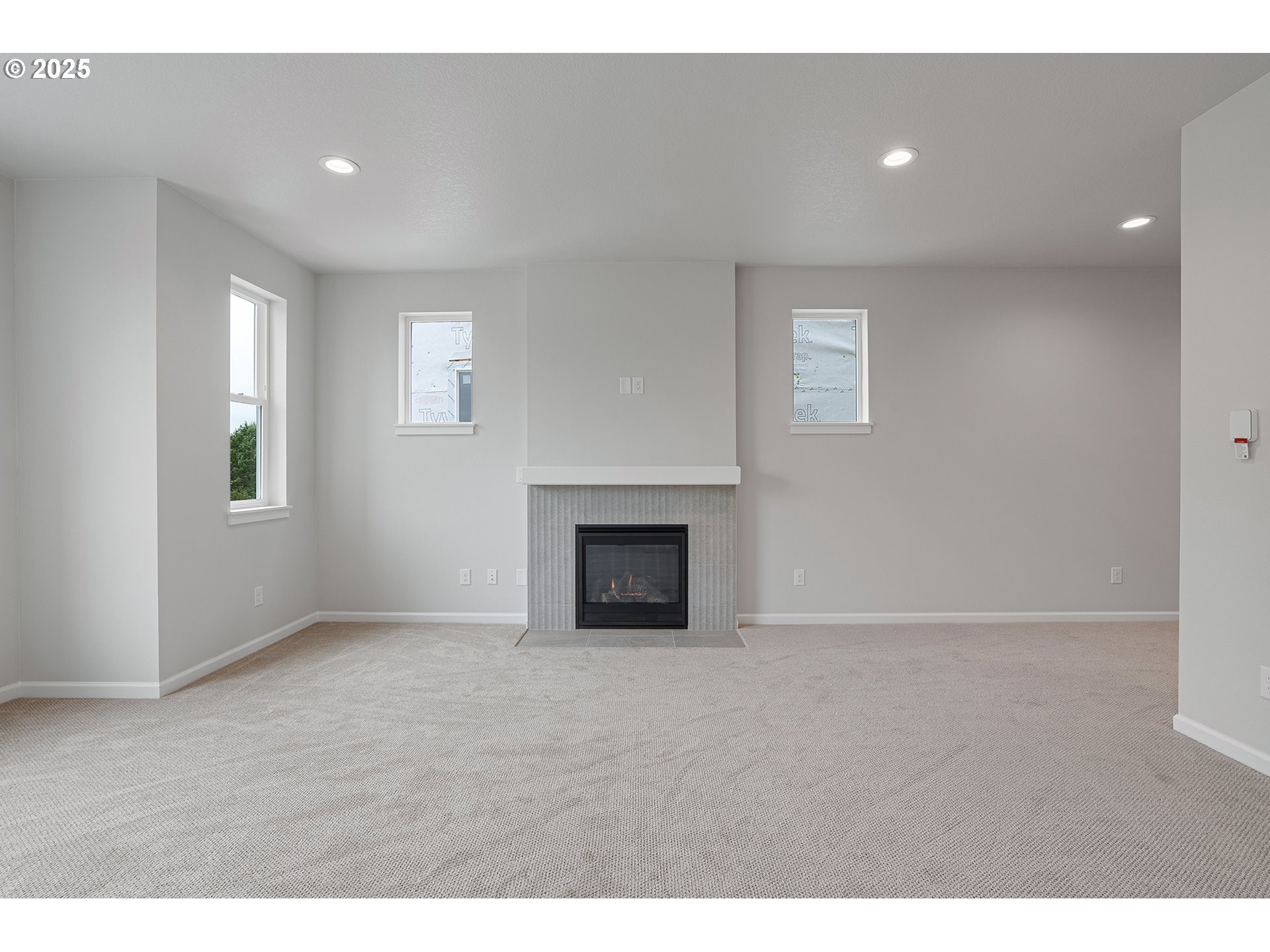 4652 Southeast 2nd Street Gresham, OR 97080 - Photo 15 of 30 a view of an empty room with a window