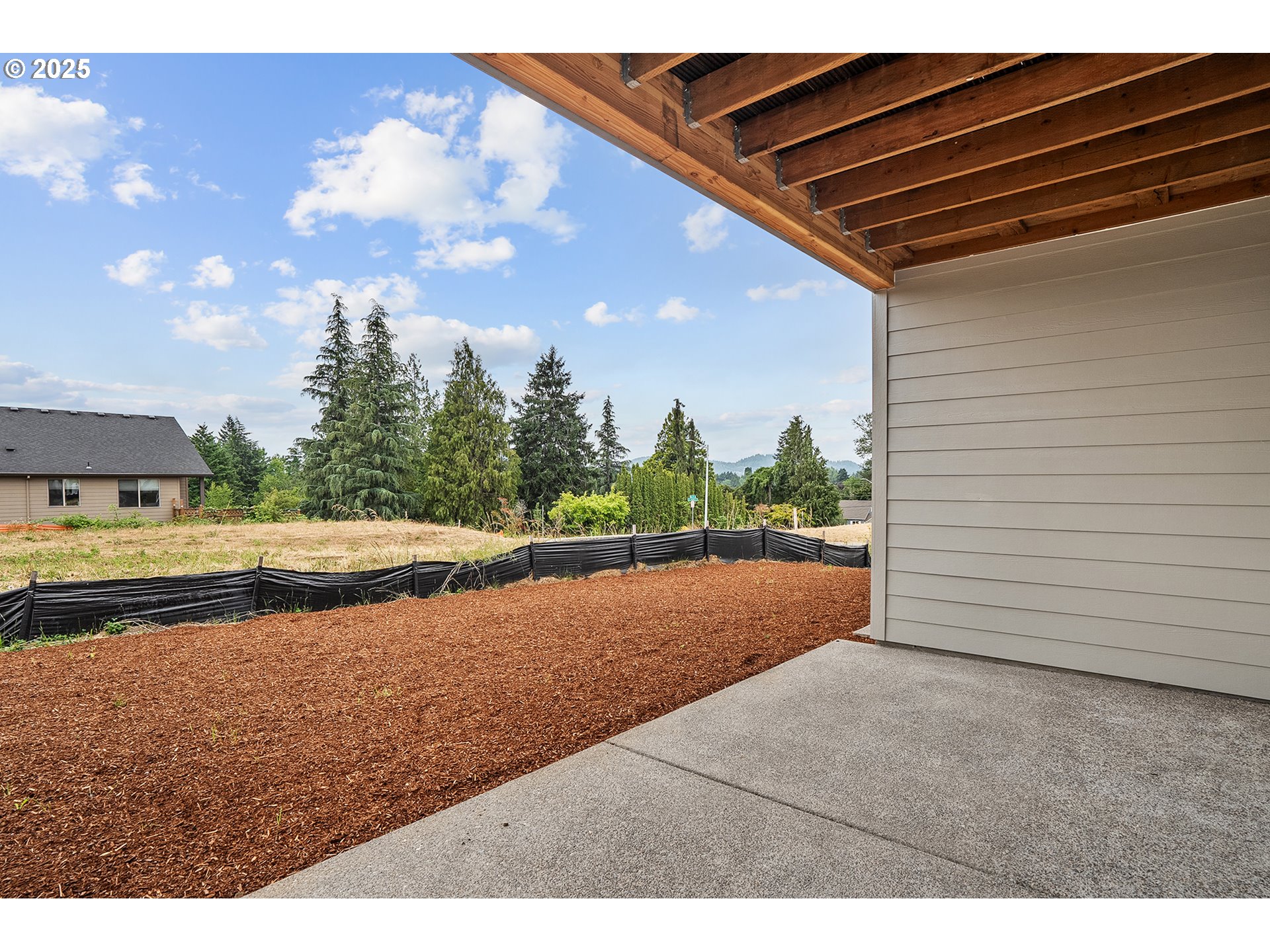 4652 Southeast 2nd Street Gresham, OR 97080 - Photo 28 of 30 a view of a terrace