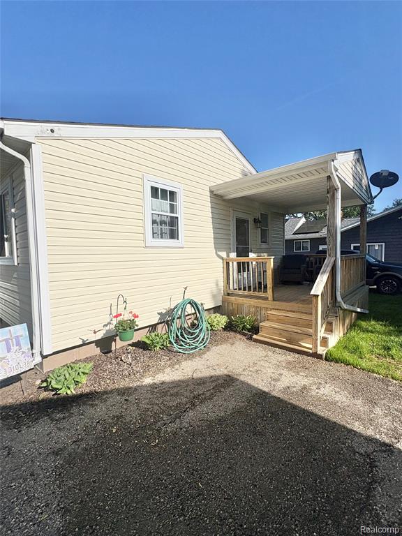 2230 Center Road Burton, MI 48509 - Photo 19 of 21 Gallery Image 19