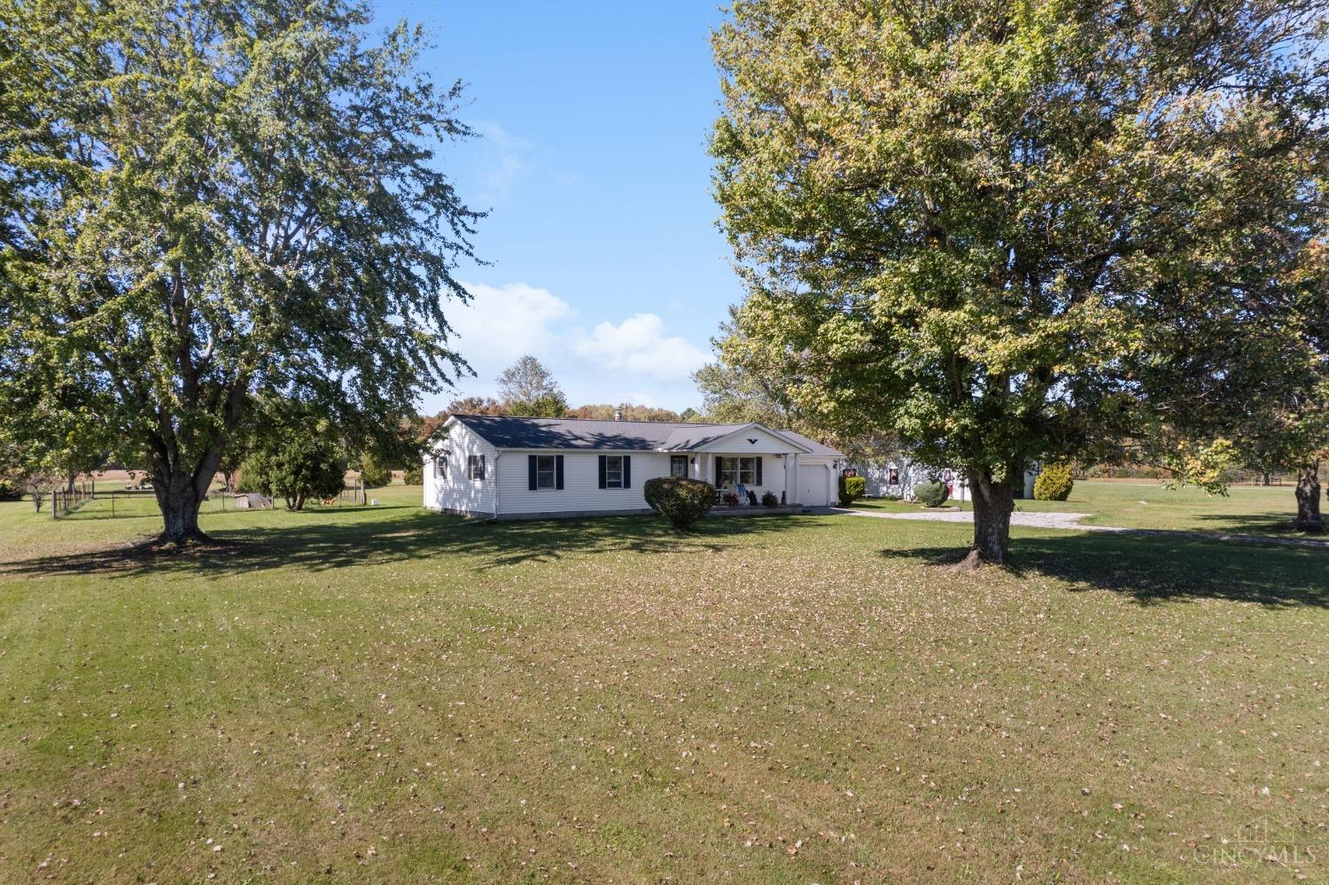 11399 Smoky Row Road Georgetown, OH 45121 - Photo 4 of 42 Gallery Image 4