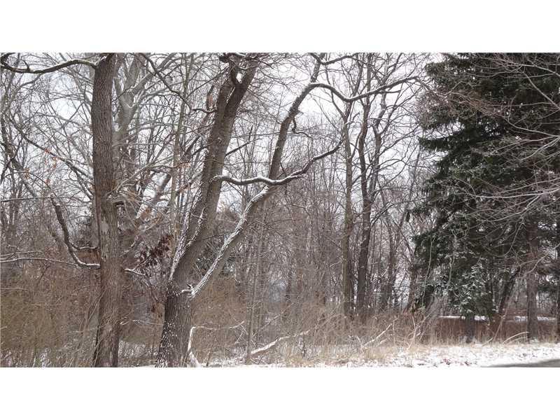 218 Moon Clinton Road Coraopolis, PA 15108 - Photo 2 of 4 View.