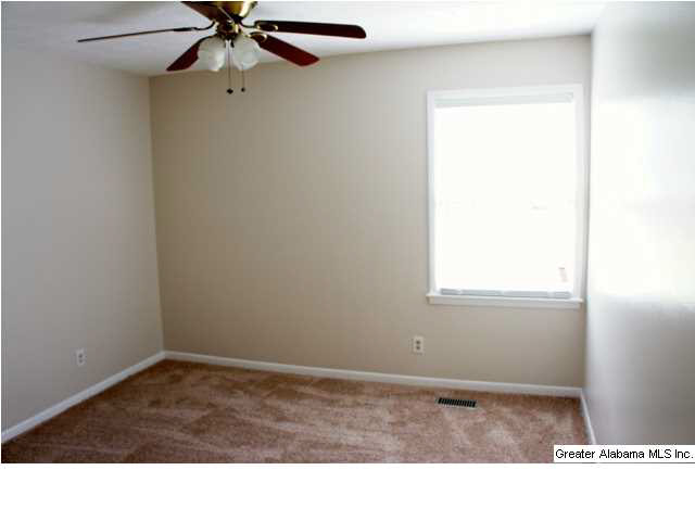 1305 Cape Road Anniston, AL 36207 - Photo 10 of 23