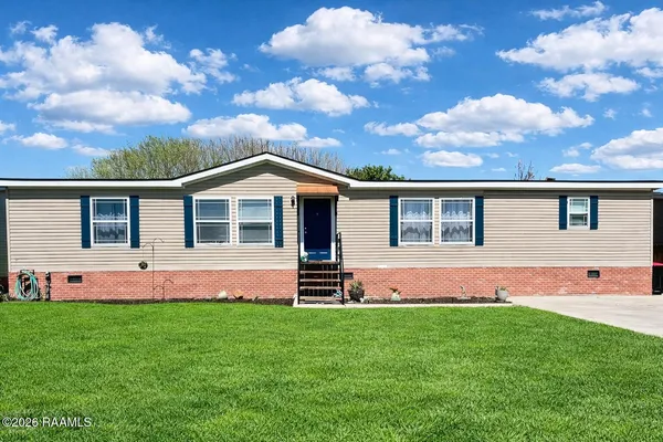 $2,000 | 206 Windcreek Lane, Youngsville, LA 70592