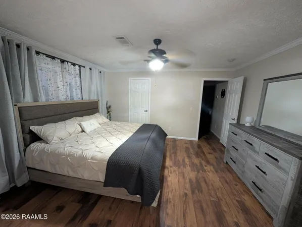 $2,000 | 206 Windcreek Lane, Youngsville, LA 70592