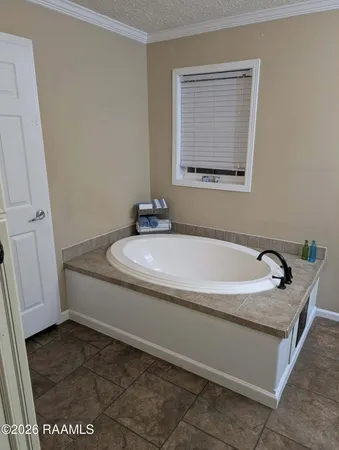 $2,000 | 206 Windcreek Lane, Youngsville, LA 70592