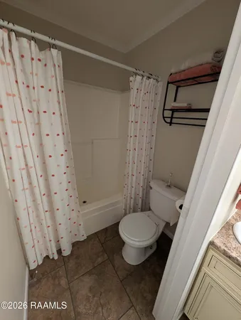 $2,000 | 206 Windcreek Lane, Youngsville, LA 70592