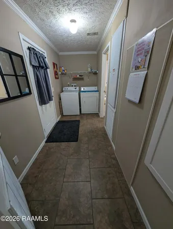 $2,000 | 206 Windcreek Lane, Youngsville, LA 70592