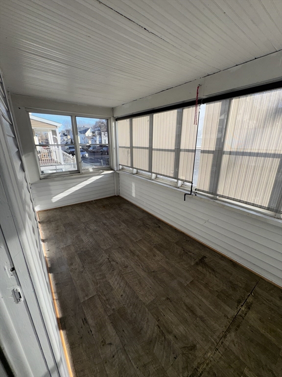 37-39 Dawes Street Springfield, MA 01109 - Photo 19 of 23