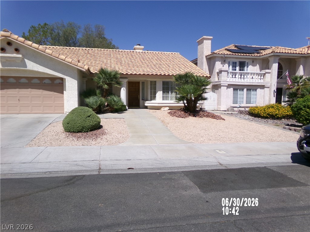 809 Long Branch Drive Henderson, NV 89014 - Photo 2 of 39