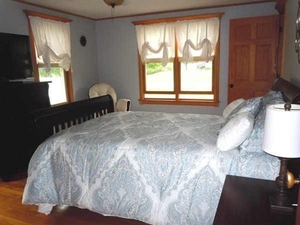 112 Brook Bend Road Hanson, MA 02341 - Photo 14 of 24 Gallery Image 14