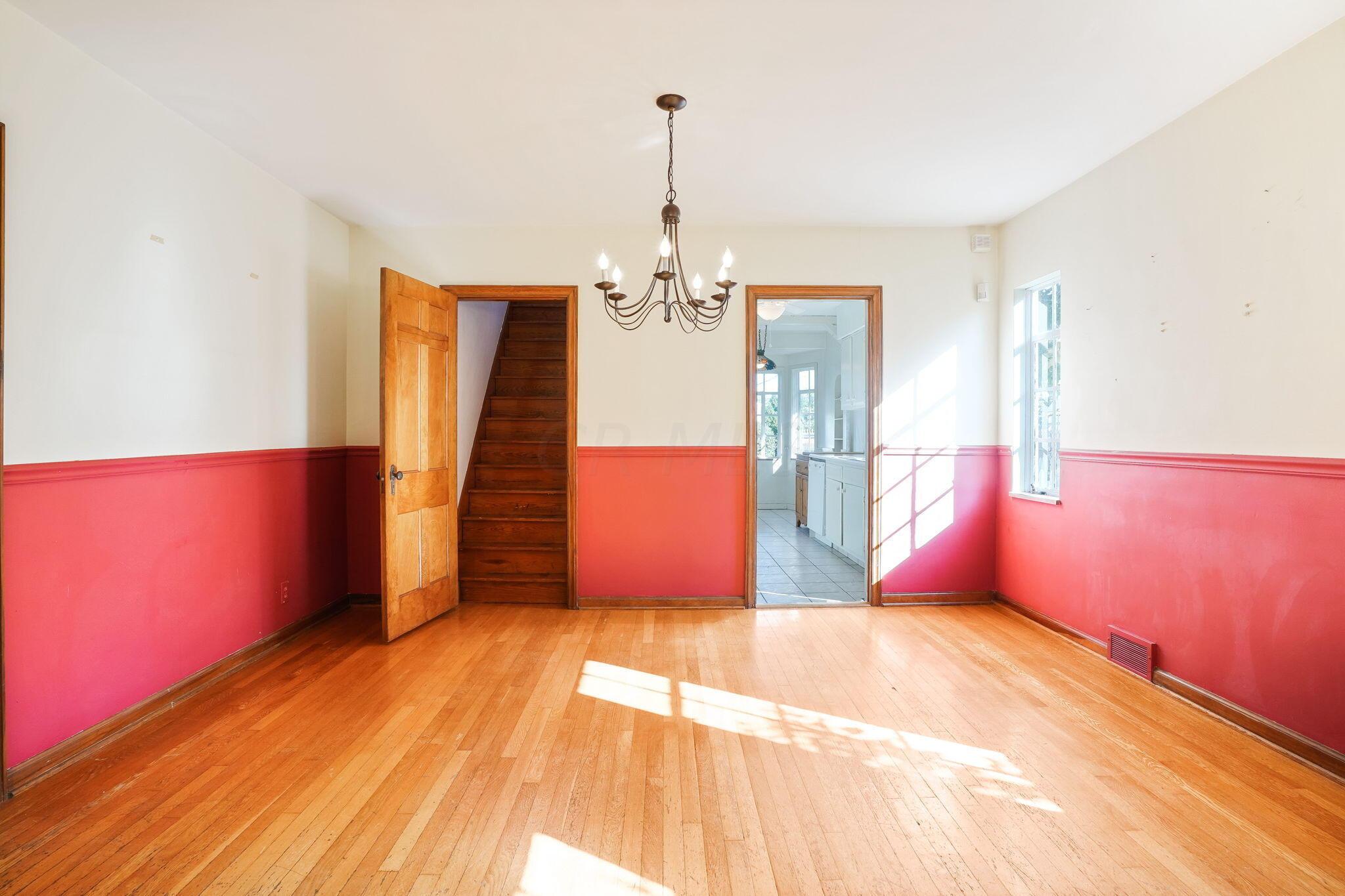 3266 Wicklow Road Columbus, OH 43204 - Photo 10 of 37 30-web-or-mls-DSC01693