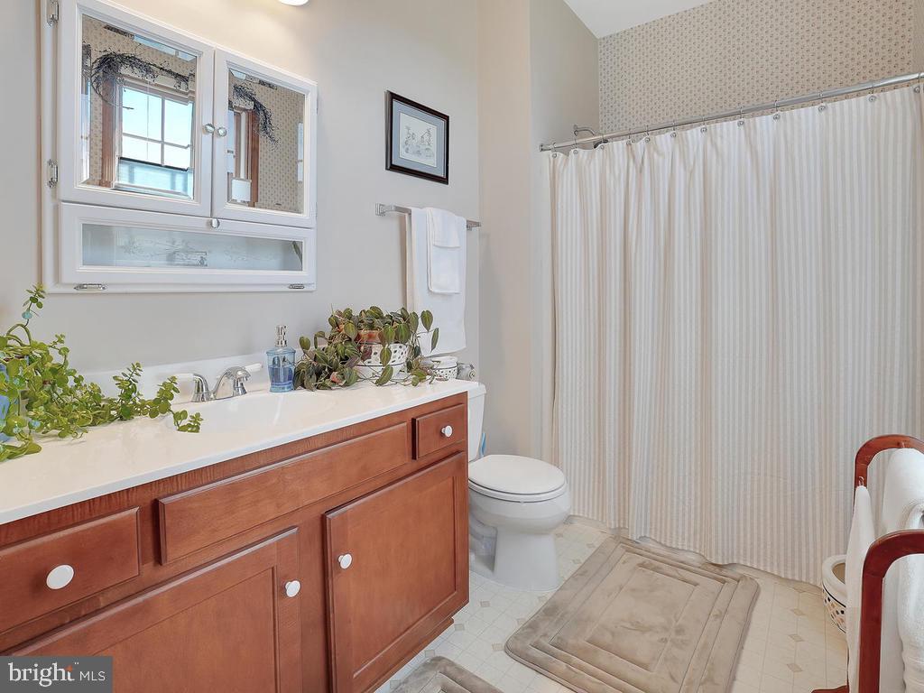 3201 Roderick Road Frederick, MD 21704 - Photo 11 of 60