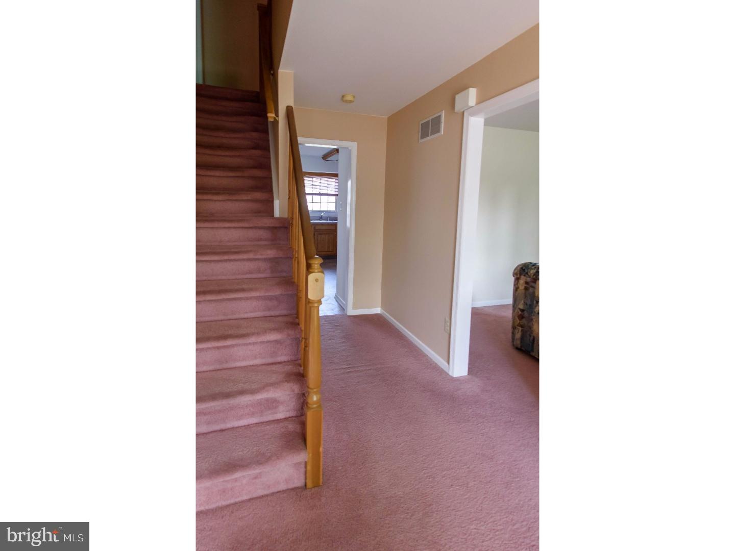 433 Welsford Road Fairless Hills, PA 19030 - Photo 3 of 25 Foyer