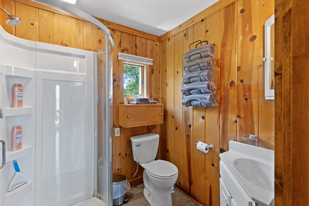 3970 Sand Bay Point Road Sturgeon Bay, WI 54235 - Photo 9 of 31 Gallery Image 9