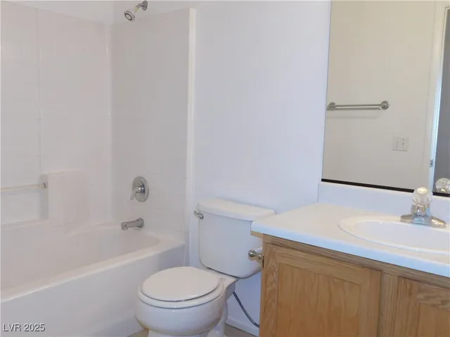 $1,590 | 1128 Dusty Creek Street, Las Vegas, NV 89128