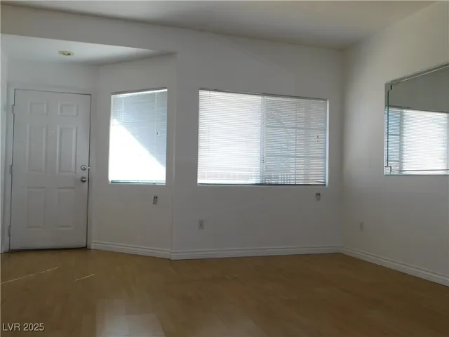 $1,590 | 1128 Dusty Creek Street, Las Vegas, NV 89128