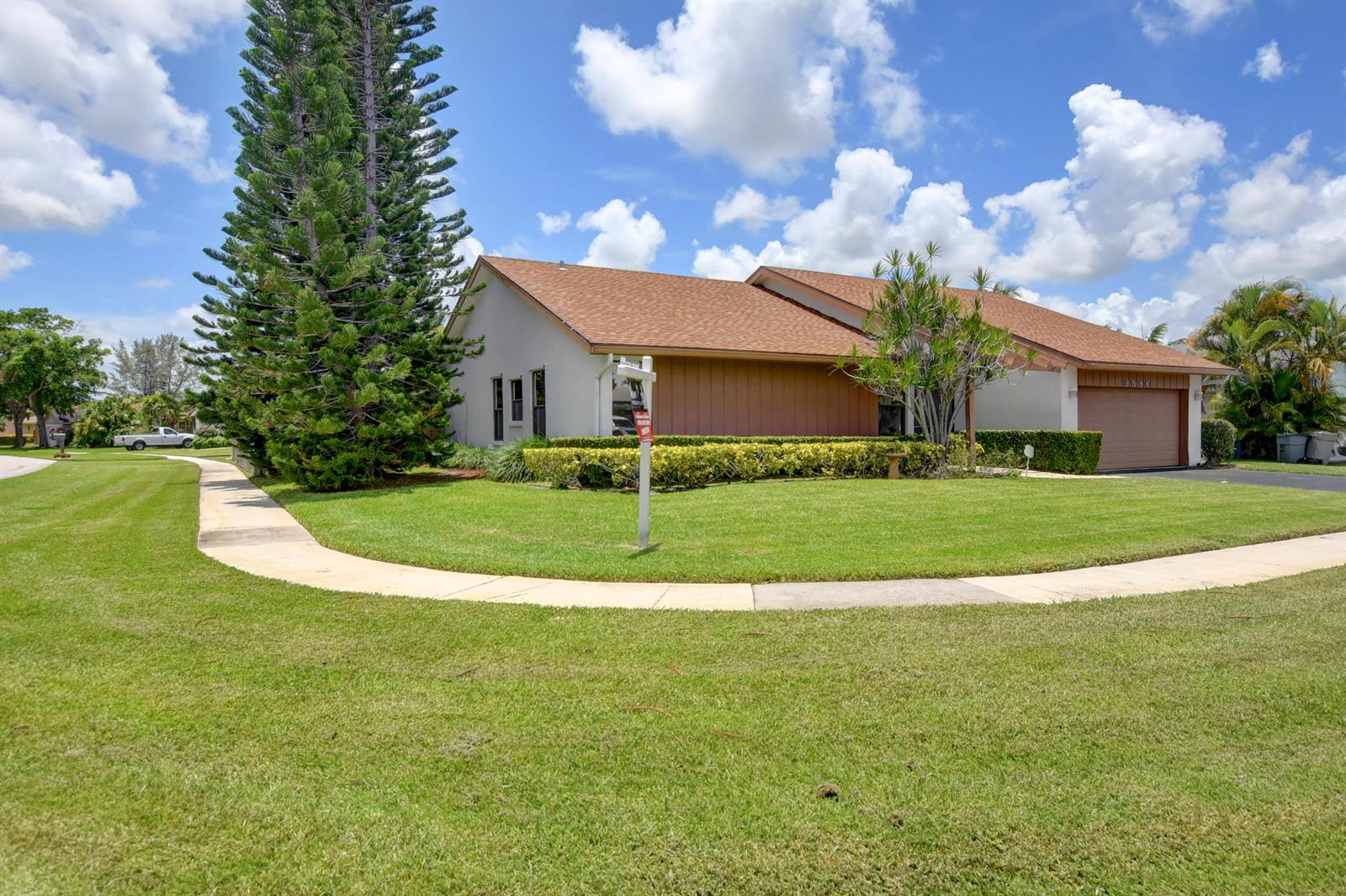 9596 Oregon Road Boca Raton, FL 33434 - Photo 2 of 28 CC 9596 Oregon Rd-3