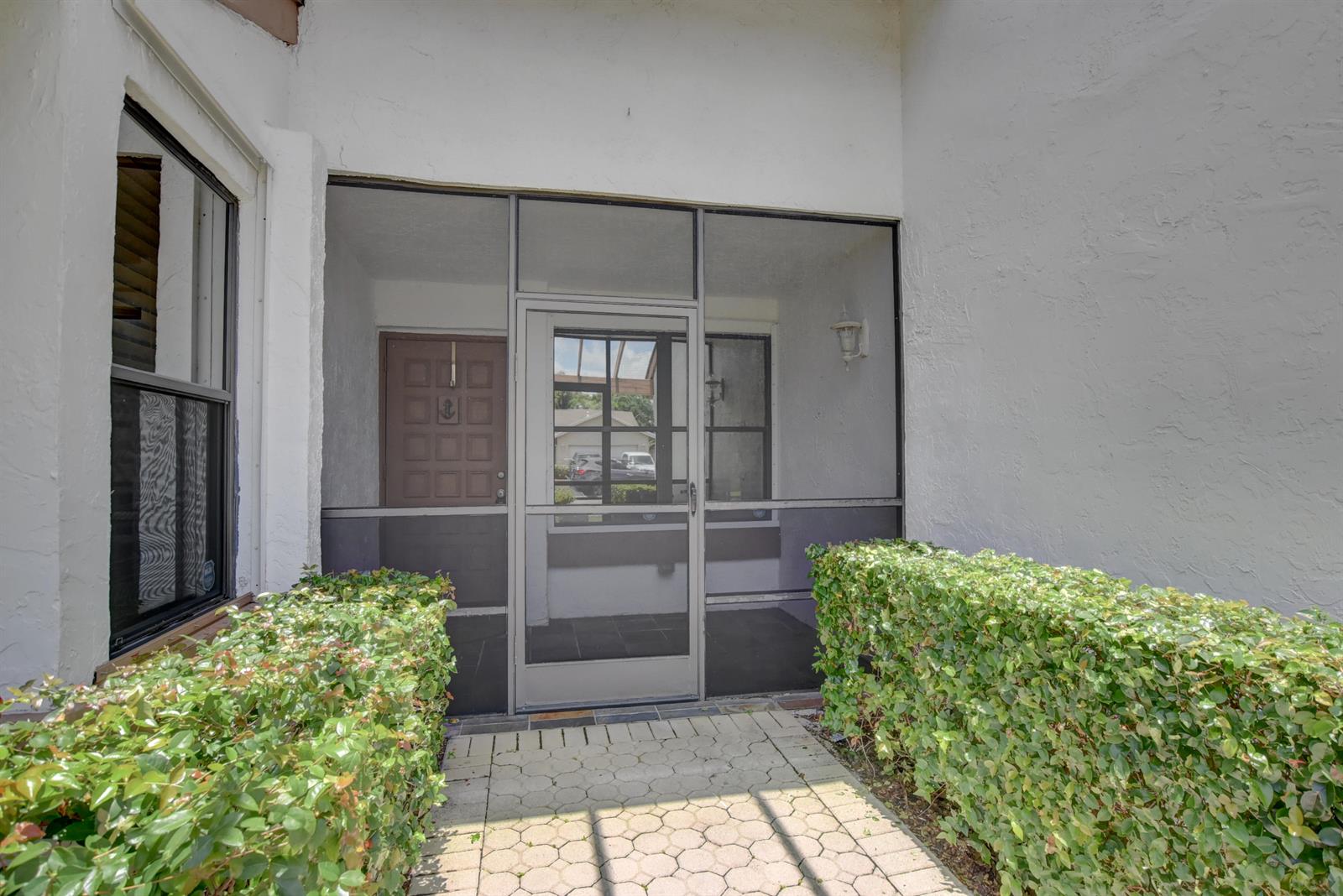 9596 Oregon Road Boca Raton, FL 33434 - Photo 3 of 28 CC 9596 Oregon Rd-4