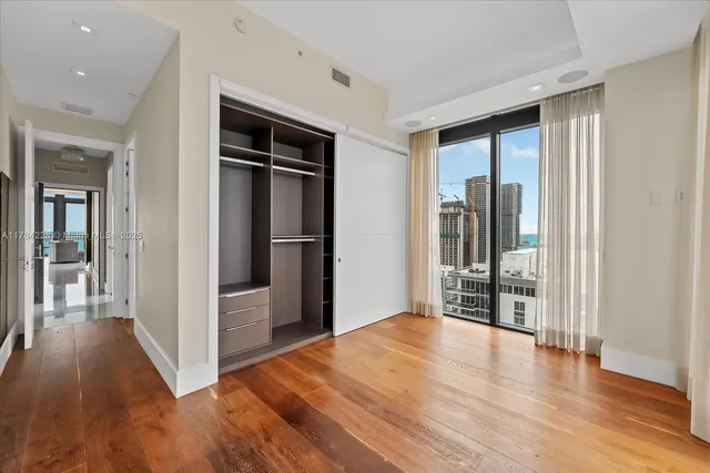 $2,500,000 | 460 Northeast 28th Street, Unit 4104, Miami, FL 33137