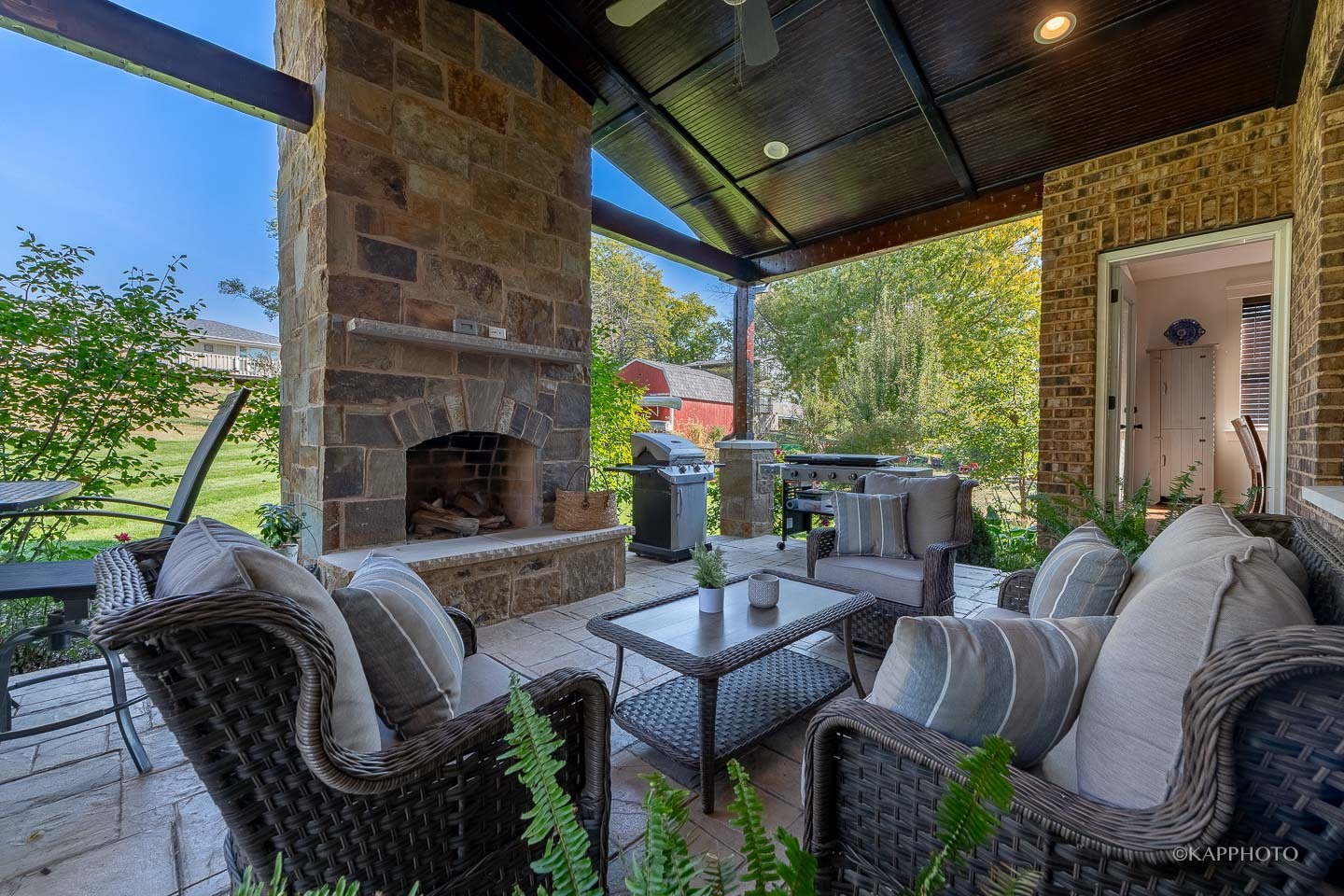249 Easy Street Lake Holiday, IL 60552 - Photo 25 of 42 a view of a patio filled with furniture