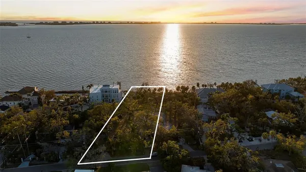 $21,900,000 | 2043 Alameda Avenue, Sarasota, FL 34234