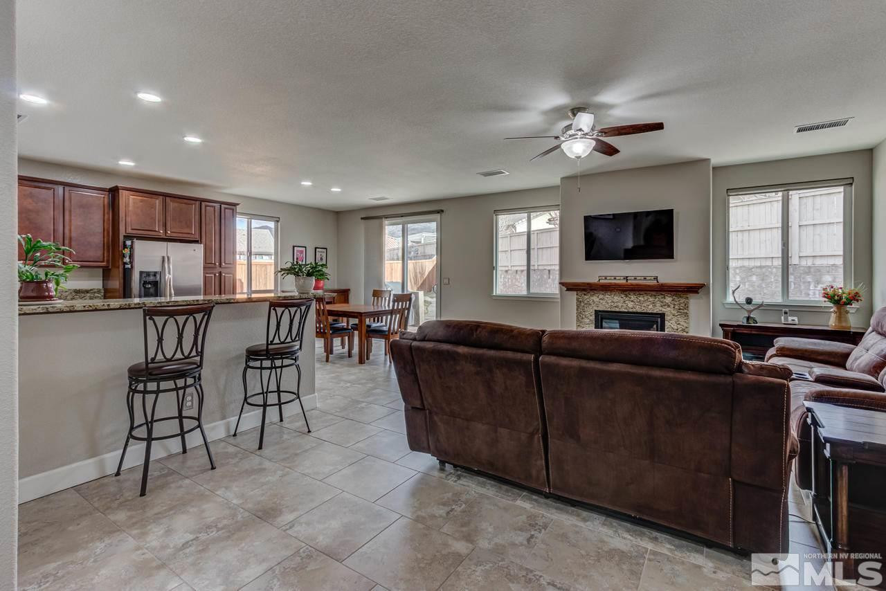 2230 Walnut Ridge Court Reno, NV 89521 - Photo 4 of 25 Photo 4