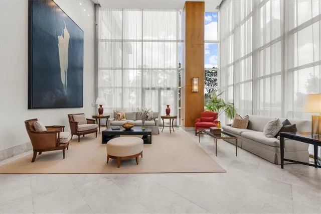 $525,000 | 2881 Peachtree Street Northeast, Unit 1102, Atlanta, GA 30305