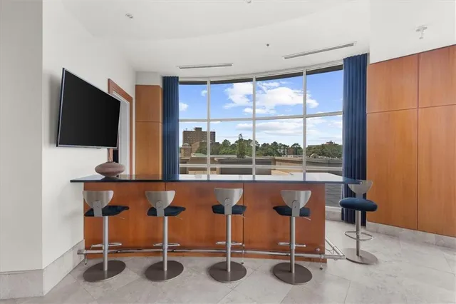 $525,000 | 2881 Peachtree Street Northeast, Unit 1102, Atlanta, GA 30305