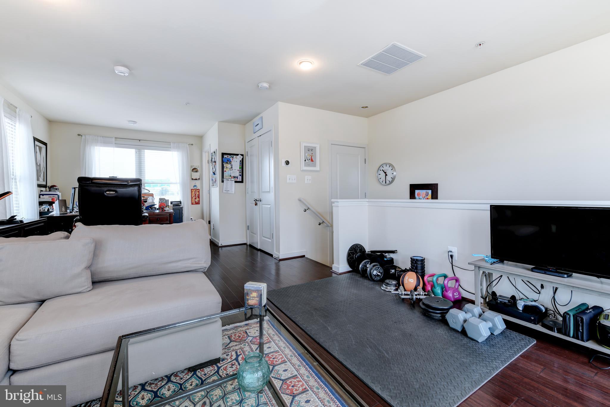 800 3rd Street Southeast Washington, DC 20003 - Photo 29 of 38