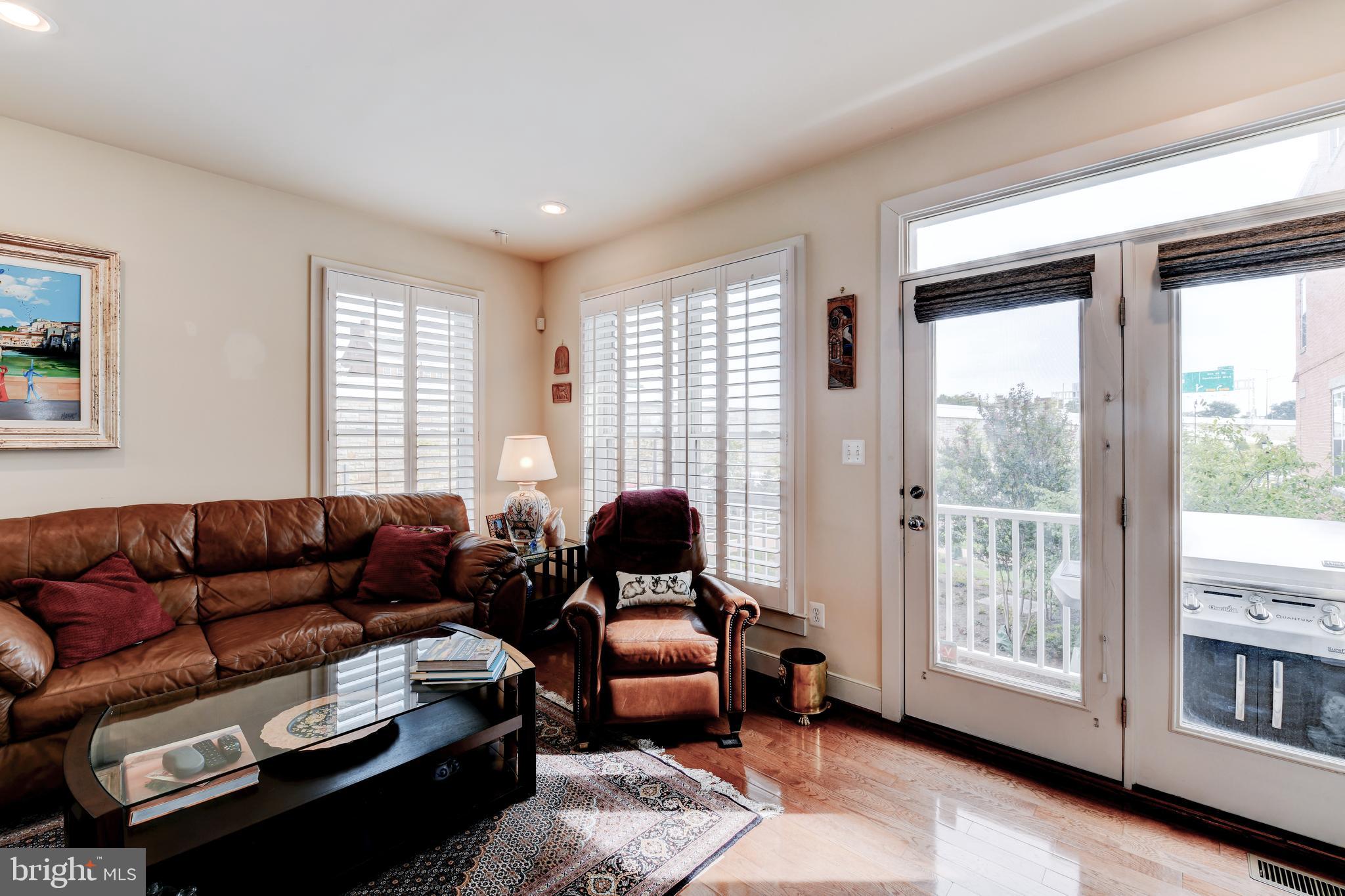 800 3rd Street Southeast Washington, DC 20003 - Photo 9 of 38