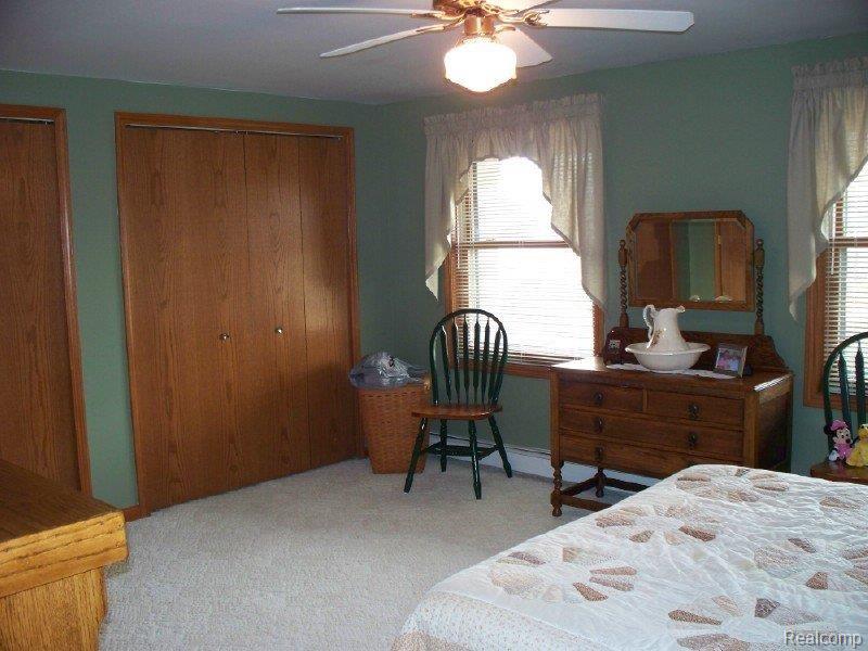 2470 Lasalle Road Monroe, MI 48162 - Photo 12 of 25 lasalle lower br.jpg