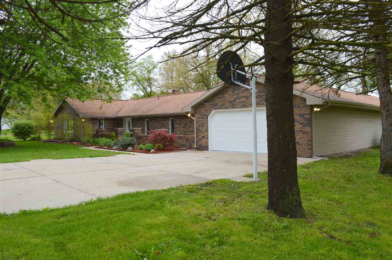 14520 Brick Road Granger, IN 46530 - Photo 2 of 36
