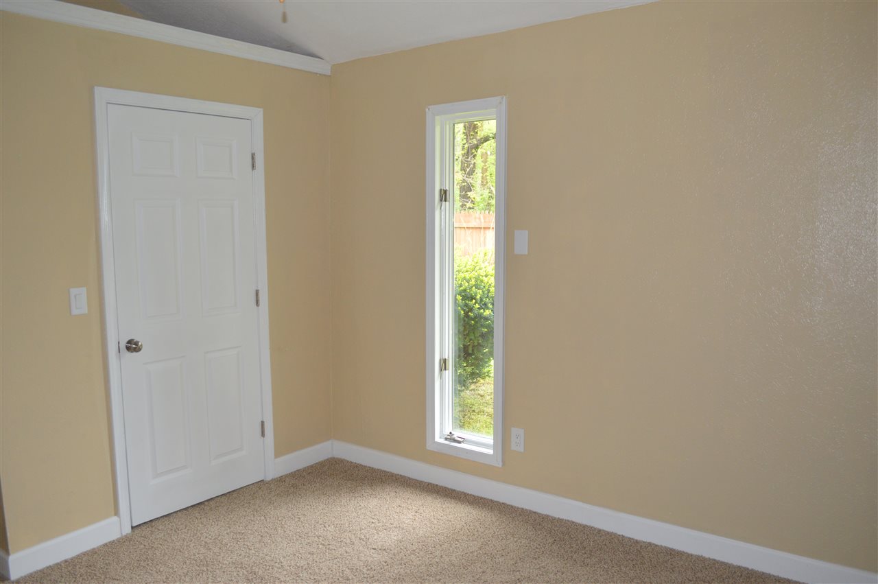 14520 Brick Road Granger, IN 46530 - Photo 22 of 36