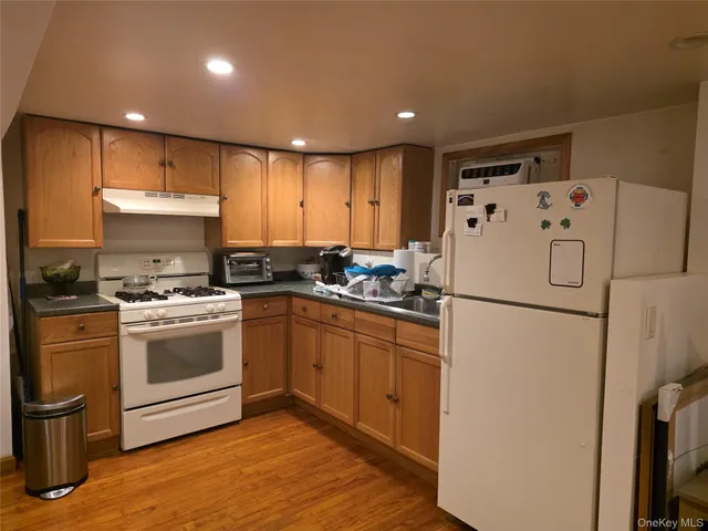 $855,000 | 79-49 77th Road | Glendale