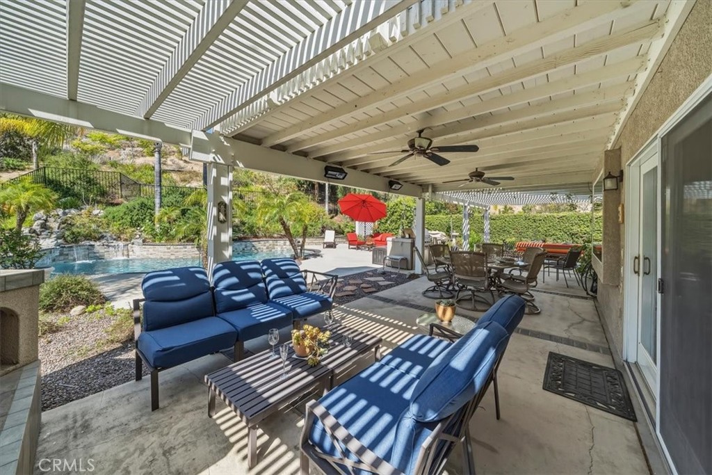 16701 Lake Knoll Parkway Riverside, CA 92503 - Photo 32 of 35