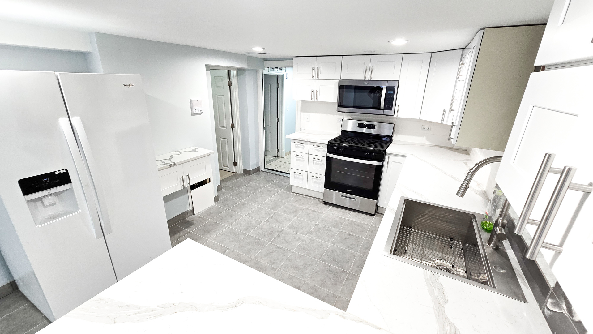 6751 South Campbell Avenue, Unit 3F Chicago, IL 60629 - Photo 10 of 13