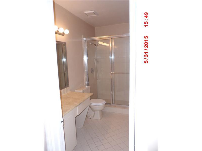 7545 Courtyard Run East, Unit 7545 Boca Raton, FL 33433 - Photo 13 of 17 Exterior Front