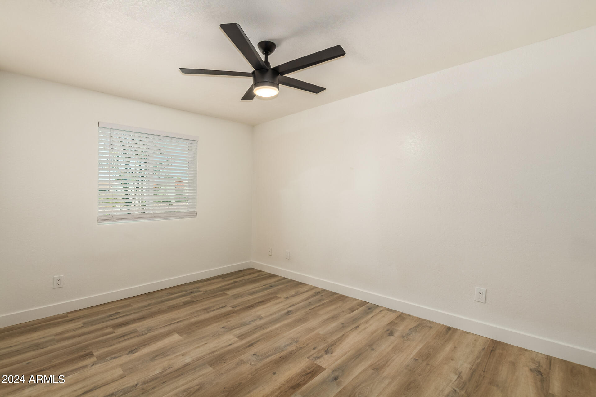 2129 East Decatur Street Mesa, AZ 85213 - Photo 27 of 42 0032-32 - Decatur