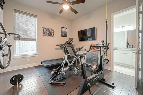 $975,000 | 30 Argosy Bend Place, Tomball, TX 77375