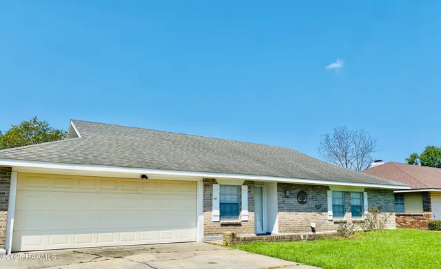 $1,500 | 107 St Nicholas Drive, Lafayette, LA 70506