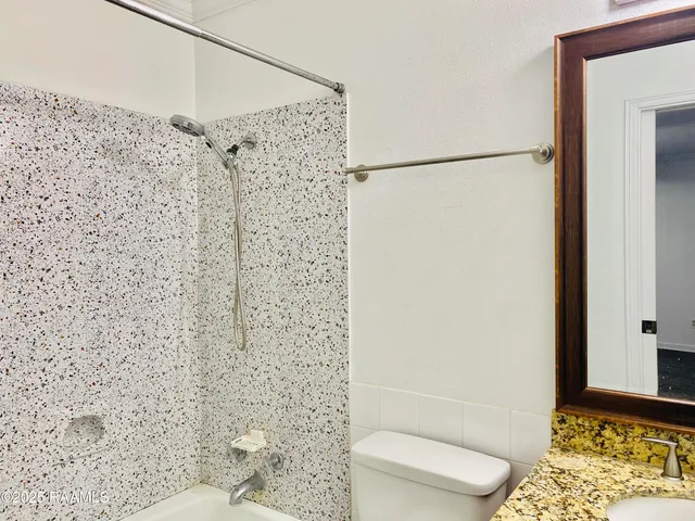 $1,500 | 107 St Nicholas Drive, Lafayette, LA 70506