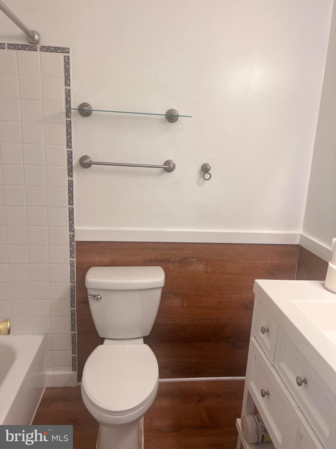 13235 Sturbridge Road Woodbridge, VA 22192 - Photo 12 of 53 Modern bathroom with stylish accents.