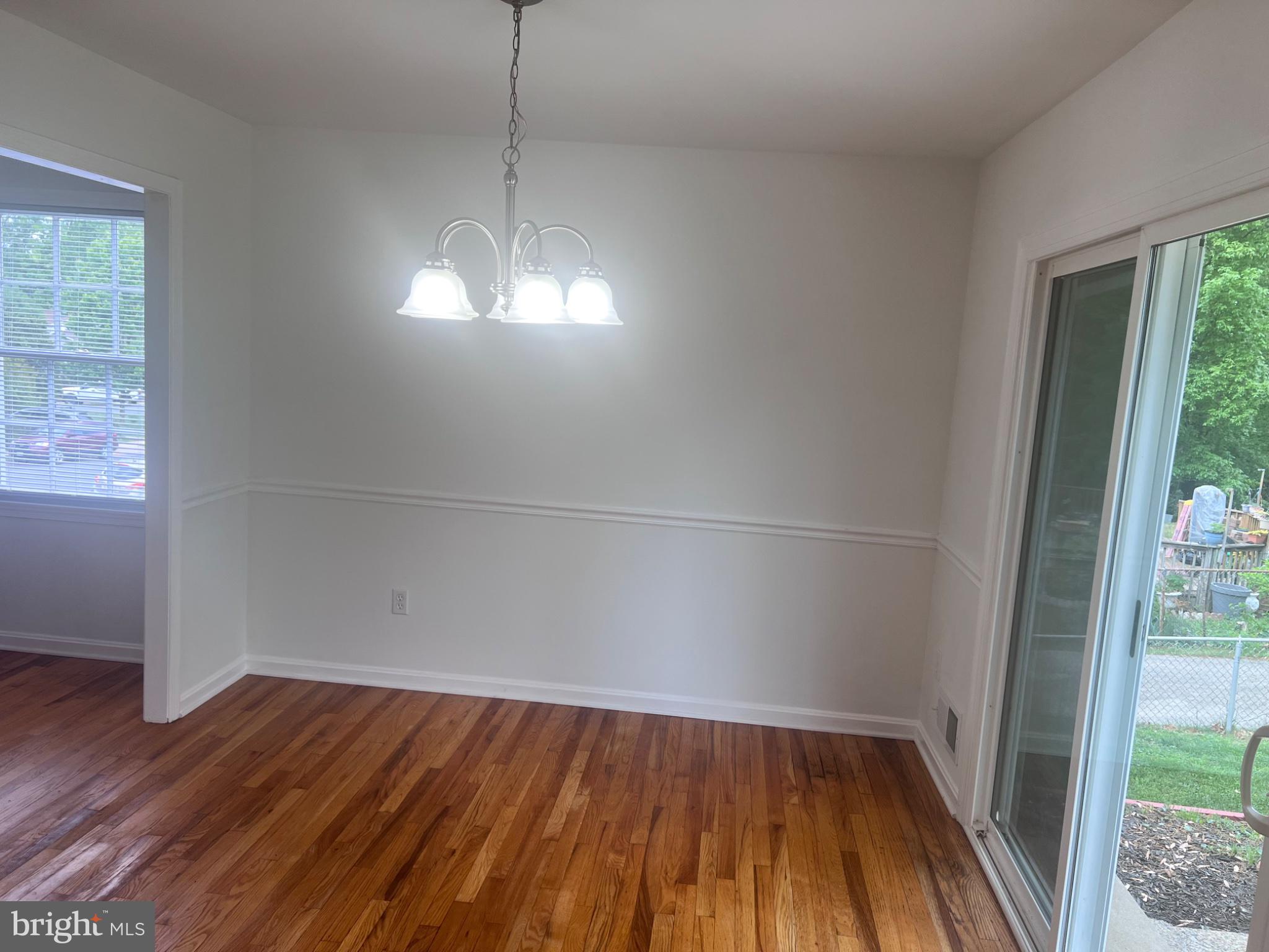 13235 Sturbridge Road Woodbridge, VA 22192 - Photo 22 of 53 Bright and airy dining space awaits.