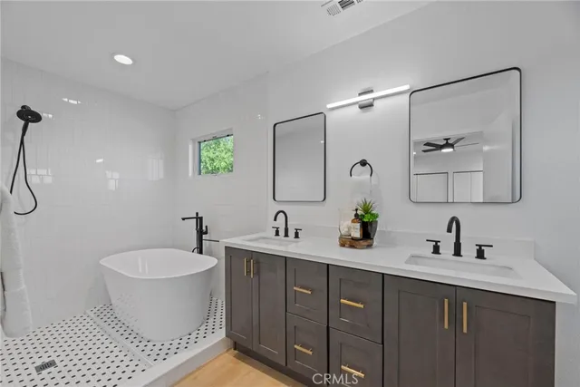 $2,999 | 357 Cornwell Street, Los Angeles, CA 90033