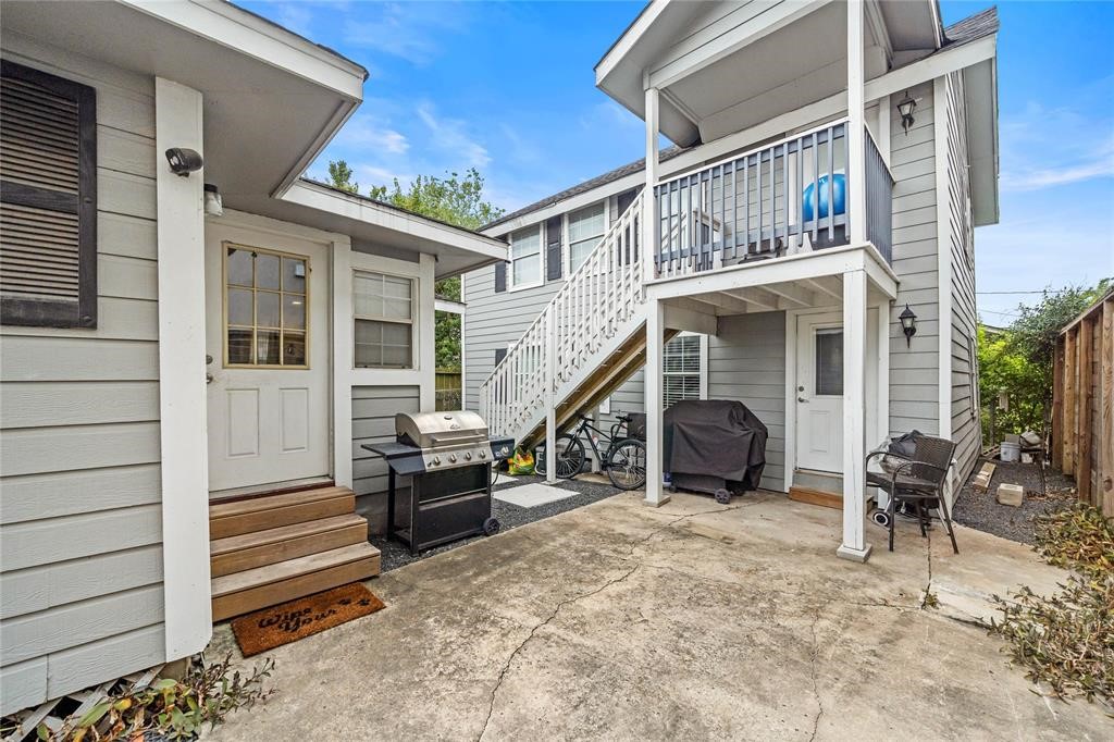 813 Alexander Street Houston, TX 77007 - Photo 2 of 8