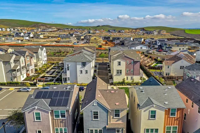 $1,449,000 | 2008 Confidence Way, Dublin, CA 94568