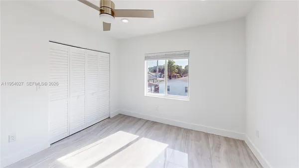 an empty room with a window