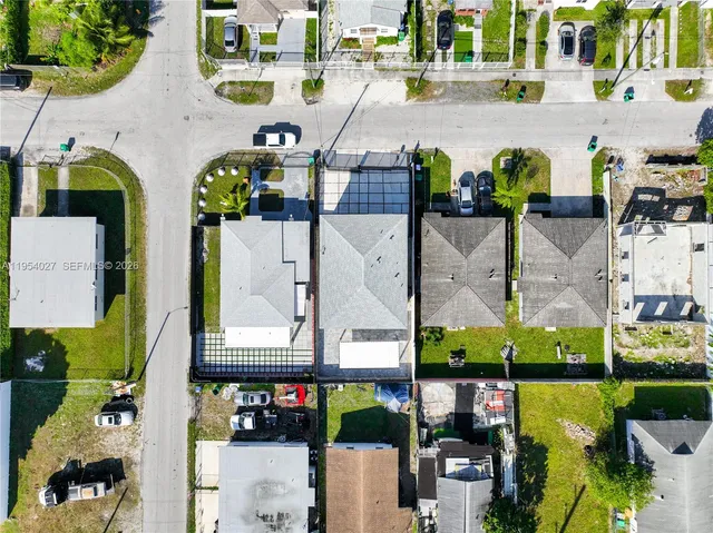 $4,000 | 1886 Northwest 68th Street, Miami, FL 33147