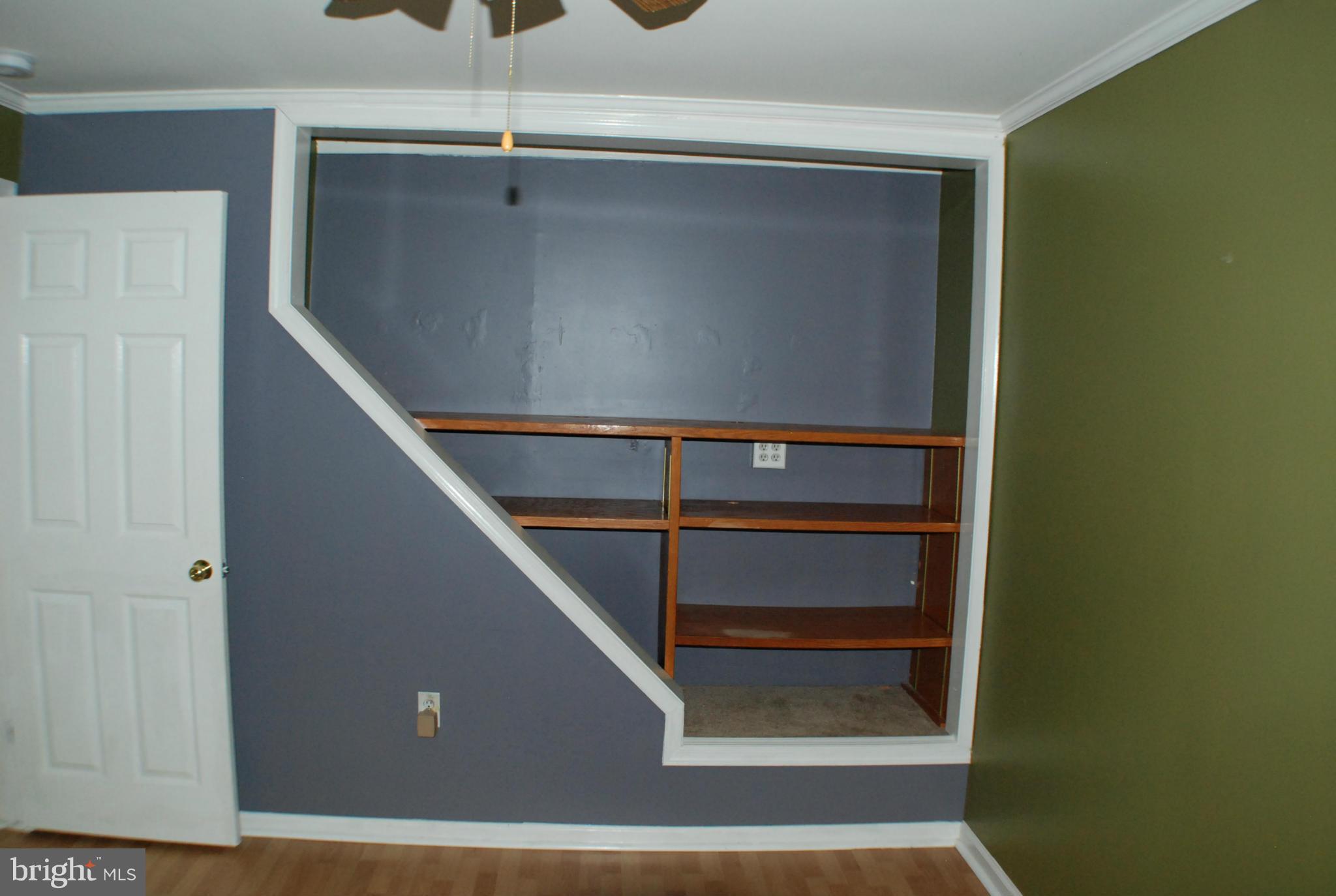 2423 Locke's Mill Road Berryville, VA 22611 - Photo 13 of 30 Bedroom 1